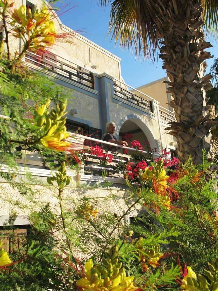 Hotel Adonis (Adults Only) Камари Экстерьер фото