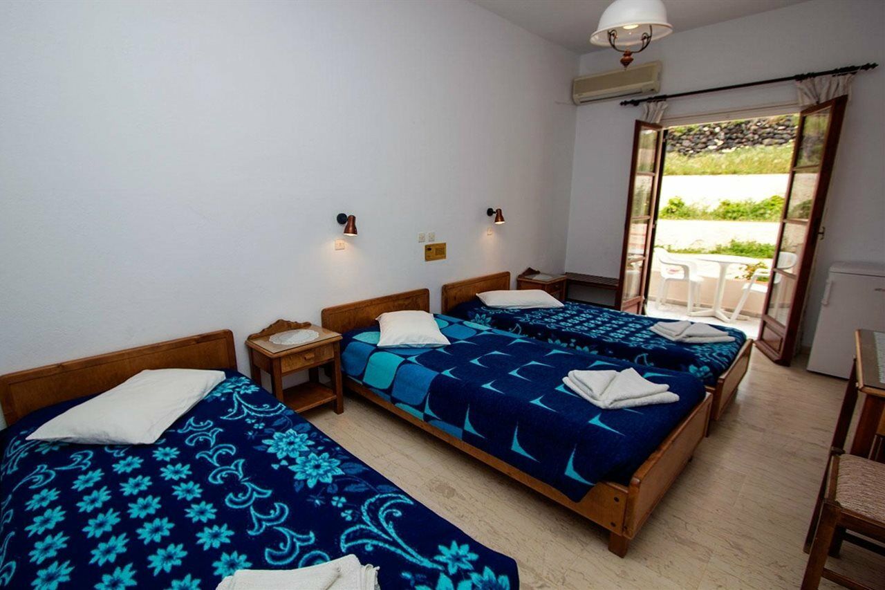 Hotel Adonis (Adults Only) Камари Экстерьер фото