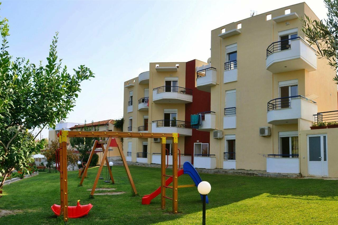 Hotel Adonis (Adults Only) Камари Экстерьер фото